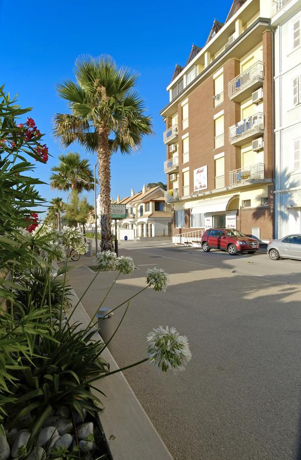 Hotel La Perla Cupra Marittima Ngoại thất bức ảnh